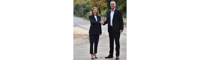 Ministar Bevanda i gradonačelnica Raguž posjetili gradilište i završne radove u Strugama